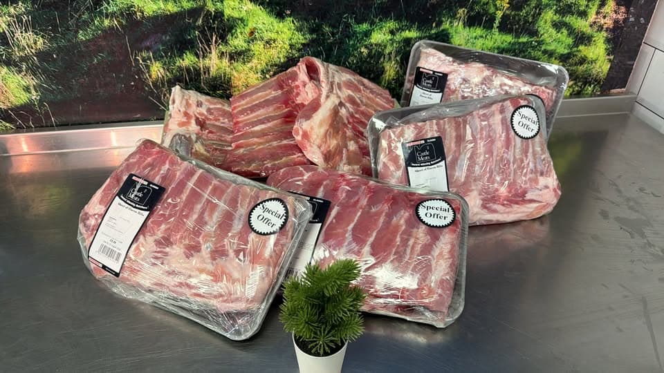 Castle Meats product range: Pork & bacon